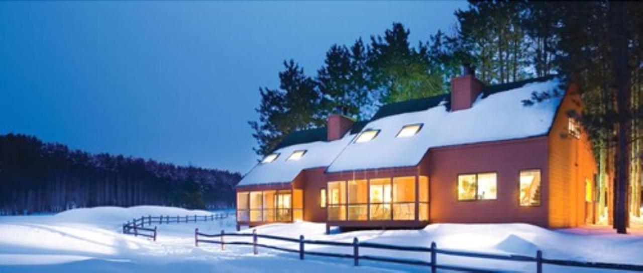 Bluegreen Vacations Christmas Mountain Village, An Ascend Resort Wisconsin Dells Exteriér fotografie