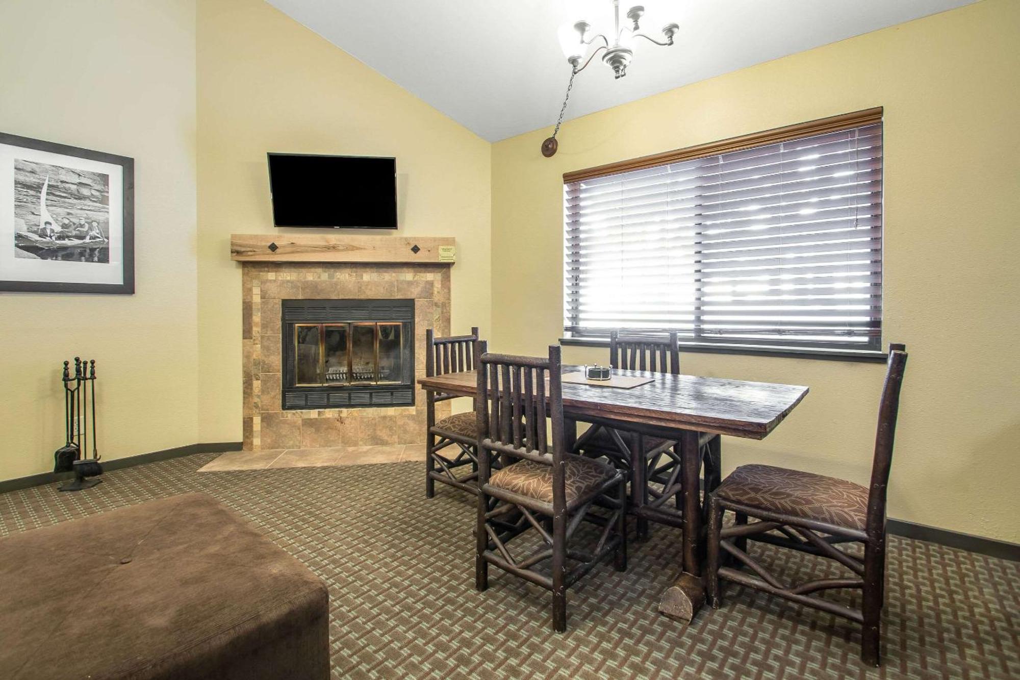 Bluegreen Vacations Christmas Mountain Village, An Ascend Resort Wisconsin Dells Exteriér fotografie
