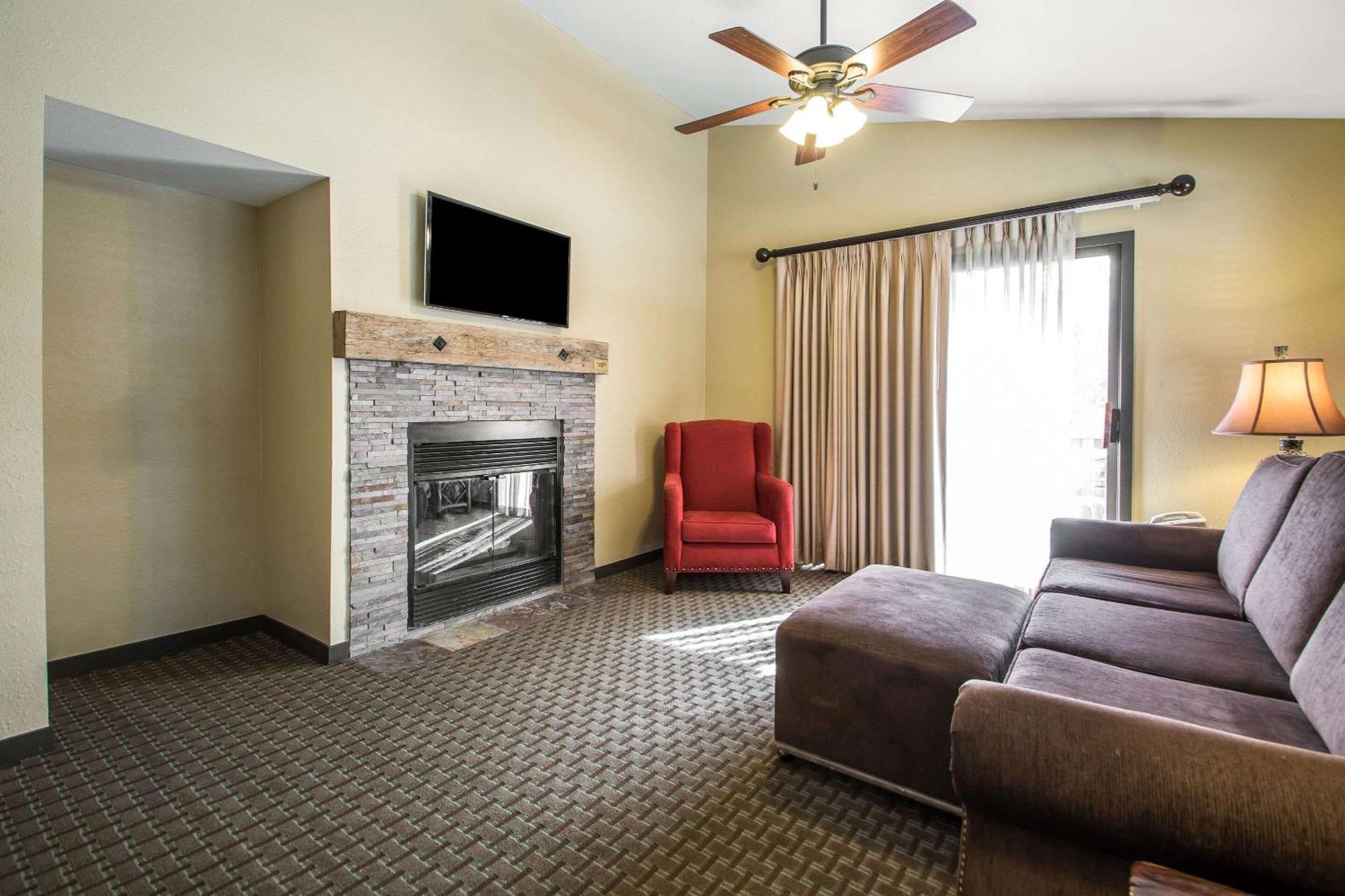 Bluegreen Vacations Christmas Mountain Village, An Ascend Resort Wisconsin Dells Exteriér fotografie