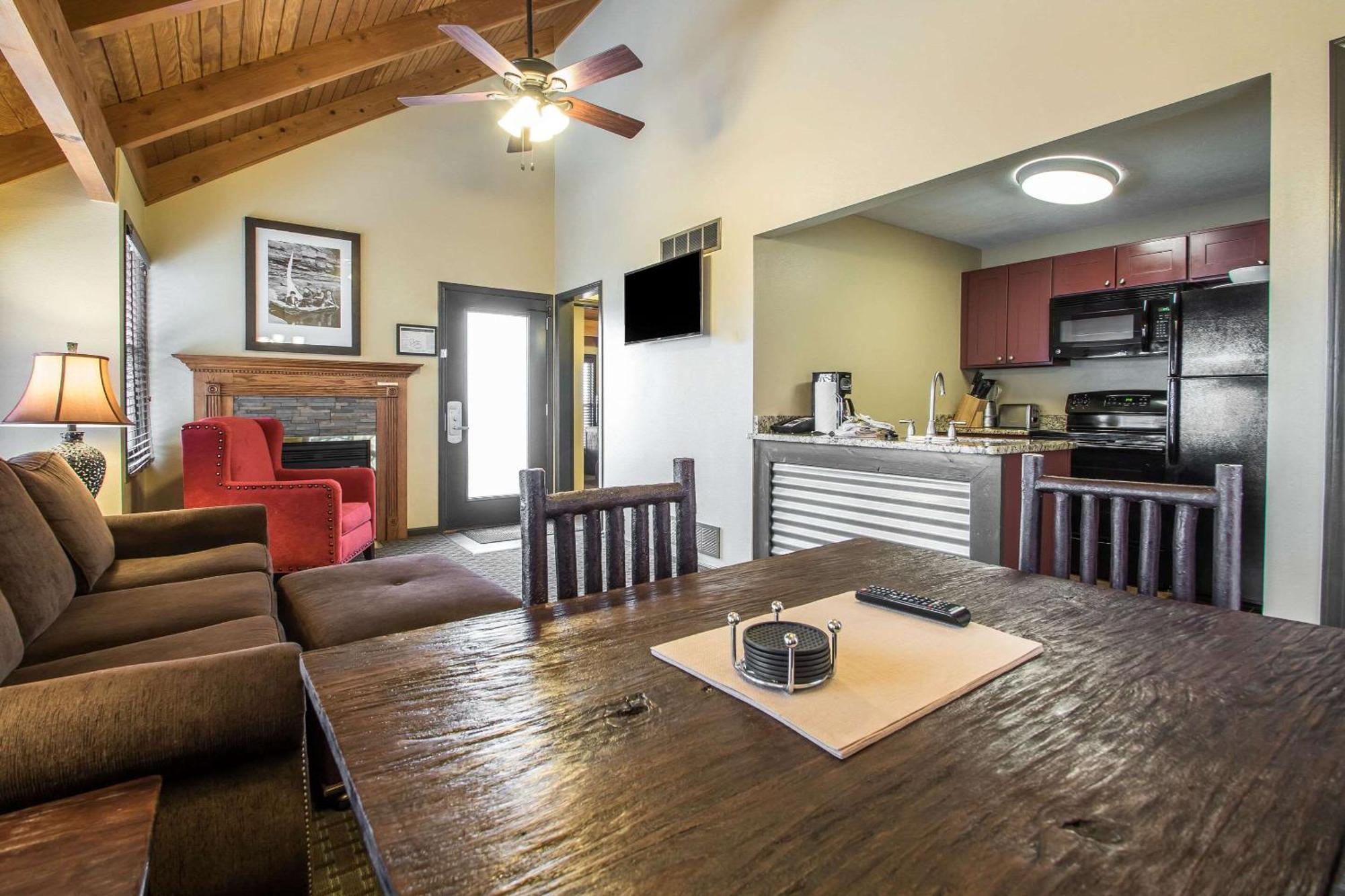 Bluegreen Vacations Christmas Mountain Village, An Ascend Resort Wisconsin Dells Exteriér fotografie