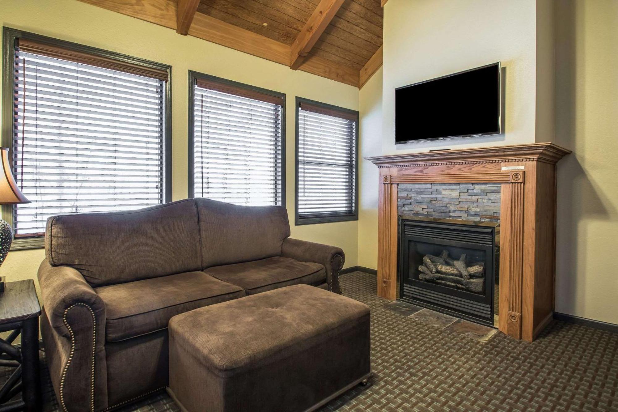 Bluegreen Vacations Christmas Mountain Village, An Ascend Resort Wisconsin Dells Exteriér fotografie